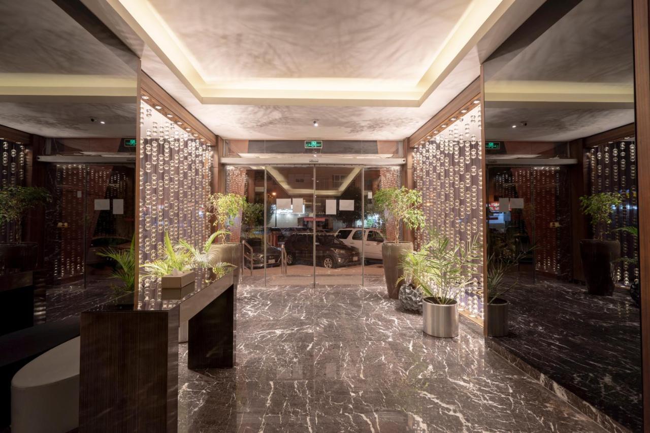 Park House Aparthotel 3*