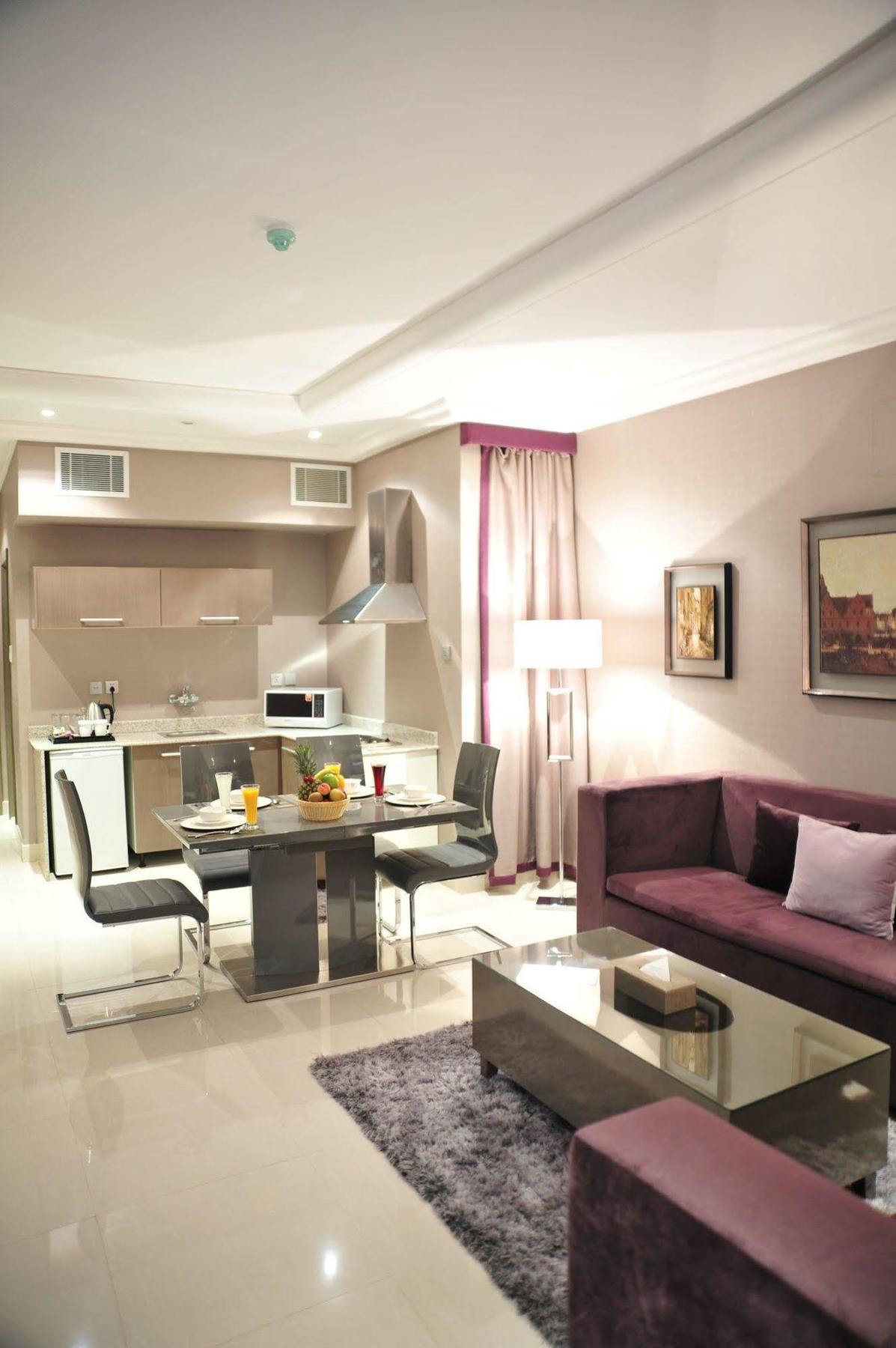 Park House Aparthotel 3*