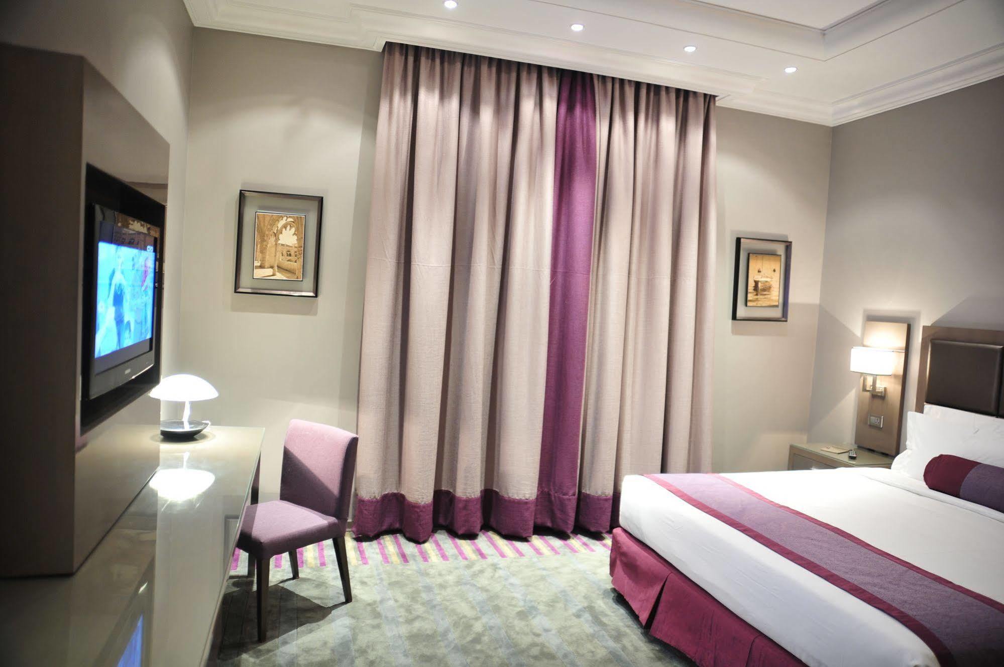 Park House Aparthotel
